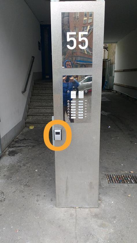 Minitel Apartment